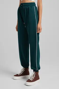 شلوار جاگر خط دار زنانه رنگ سبز برشکا Bershka (ساخت اسپانیا)