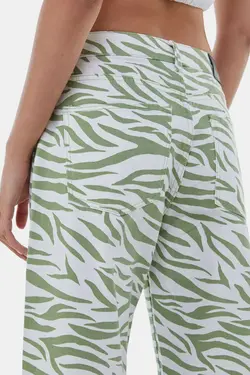 شلوار راسته زاپ دار زنانه با طرح گورخری برشکا Bershka (ساخت اسپانیا)