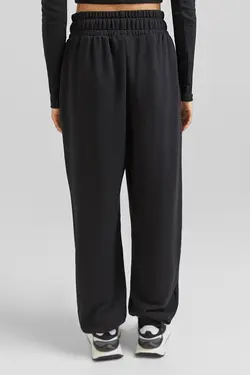 شلوار جاگر نخی با طرح Boruto X زنانه رنگ مشکی برشکا Bershka (ساخت اسپانیا)