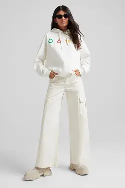 هودی با طرح بازی مرکب زنانه رنگ سفید برشکا Bershka (ساخت اسپانیا)