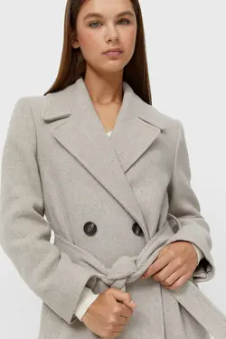 کت پشمی سفید بلند زنانه کمربند دار از برند استرادیواریوس Stradivarius (ساخت اسپانیا)