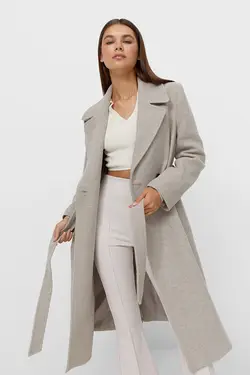 کت پشمی سفید بلند زنانه کمربند دار از برند استرادیواریوس Stradivarius (ساخت اسپانیا)