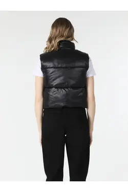 جلیقه مشکی زنانه برند کالینز Colin’s (ساخت ترکیه)