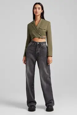 نیم تنه کراپ ضربدری سگک دار زنانه رنگ سبز برشکا Bershka (ساخت اسپانیا)