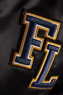 کاپشن کالج مدل فینیش ساتن زنانه رنگ مشکی برشکا Bershka (ساخت اسپانیا)