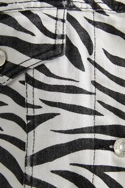 کت پنبه ای طرح چاپی گورخری زنانه رنگ مشکی برشکا Bershka (ساخت اسپانیا)