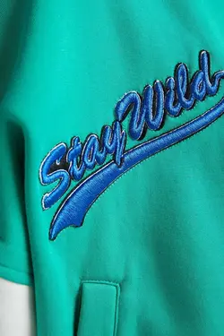 سویشرت بمب افکن چاپ شده زنانه رنگ سبز برشکا Bershka (ساخت اسپانیا)