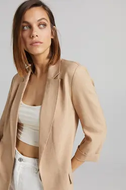 کت آستین برگردان زنانه رنگ کرم برشکا Bershka (ساخت اسپانیا)