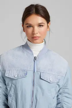 کاپشن بمب افکن پنبه ای Contrast Look زنانه رنگ آبی روشن برشکا Bershka (ساخت اسپانیا)