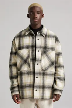 کت اور پشمی چهارخانه مردانه رنگ کرم برشکا Bershka (ساخت اسپانیا)