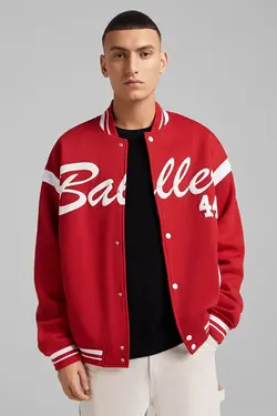 سویشرت بمب افکن کالج طرح دار مردانه رنگ قرمز برشکا Bershka (ساخت اسپانیا)