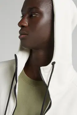 سوییشرت کلاهدار مردانه رنگ کرم برشکا Bershka (ساخت اسپانیا)