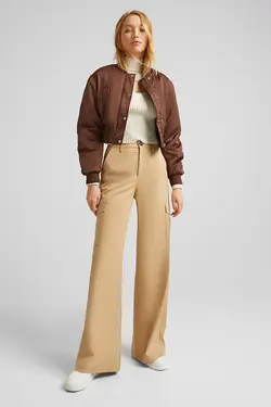 کت بمب افکن ساتن مدل Crop Fit زنانه رنگ قهوه ای برشکا Bershka (ساخت اسپانیا)