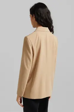 کت دو دکمه پارچه ای زنانه رنگ کرم برشکا Bershka (ساخت اسپانیا)