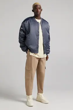 کاپشن بمب افکن بادی مردانه رنگ نقره ای برشکا Bershka (ساخت اسپانیا)