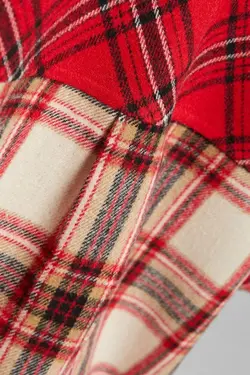 کت چهارخانه پشمی زنانه رنگ قرمز برشکا Bershka (ساخت اسپانیا)