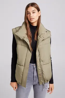 جلیقه بادی بدون آستین زنانه رنگ خاکی برشکا Bershka (ساخت اسپانیا)