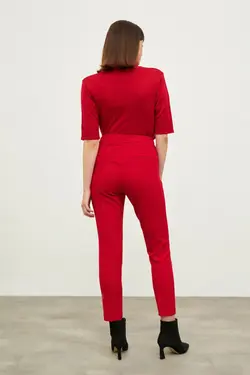 شلوار قرمز راسته کمرکش جیب دار زنانه گاستو Gusto (ساخت ترکیه)