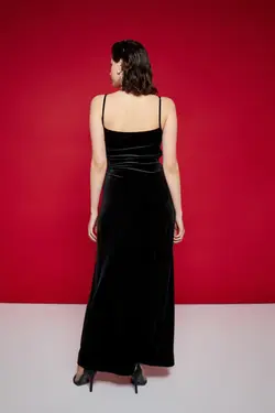 پیراهن بلند مخملی بنددار با اکسسوری توری زنانه گاستو Gusto (ساخت ترکیه)