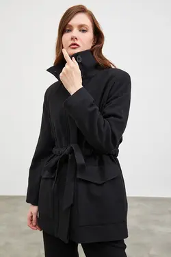 کت مشکی بلند آستردار یقه ایستاده آستین بلند زنانه گاستو Gusto (ساخت ترکیه)