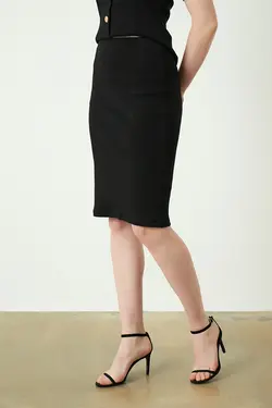 دامن راسته مشکی کوتاه مجلسی زنانه گاستو Gusto (ساخت ترکیه)