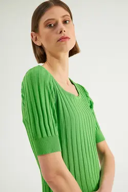 بلوز بافتنی آستین کوتاه یقه مربع زنانه گاستو Gusto (ساخت ترکیه)