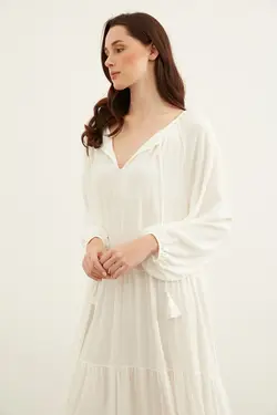 پیراهن بلند سفید مدل چروک چین دار آستین بلند زنانه گاستو Gusto (ساخت ترکیه)