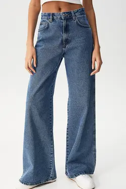 شلوار جین زنانه راسته گشاد پول اند بیر Pull & Bear (ساخت اسپانیا)