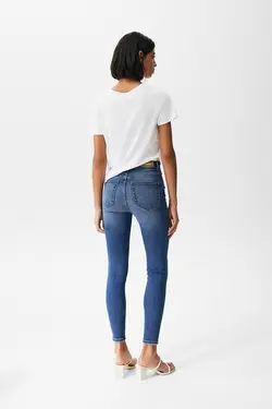 شلوار جین زنانه فیت پول اند بیر Pull & Bear (ساخت اسپانیا)
