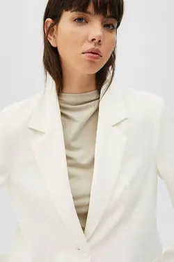 مانتو کتی زنانه پول اند بیر Pull & Bear (ساخت اسپانیا)