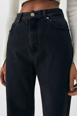 شلوار جین زنانه دمپا پول اند بیر Pull & Bear (ساخت اسپانیا)