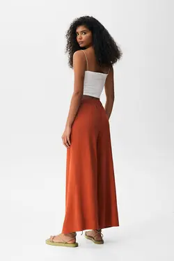 شلوار زنانه آجری پول اند بیر Pull & Bear (ساخت اسپانیا)