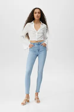 شلوار جین زنانه فیت پول اند بیر Pull & Bear (ساخت اسپانیا)