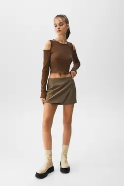 دامن کوتاه زنانه پول اند بیر Pull & Bear (ساخت اسپانیا)