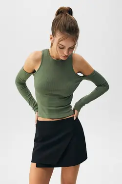 دامن کوتاه زنانه پول اند بیر Pull & Bear (ساخت اسپانیا)
