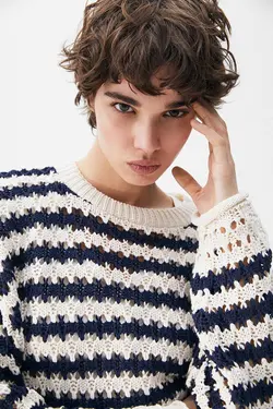 شومیز زنانه بافتنی پول اند بیر Pull & Bear (ساخت اسپانیا)