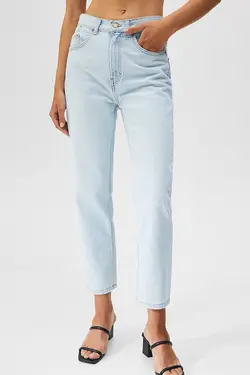 شلوار جین زنانه مام استایل پول اند بیر Pull & Bear (ساخت اسپانیا)