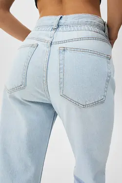 شلوار جین زنانه مام استایل پول اند بیر Pull & Bear (ساخت اسپانیا)