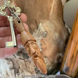 سرکلیدی چوبی مرد بلوطی