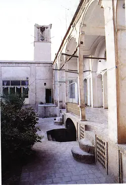 معماری خانۀ کارخانه چی کاشان