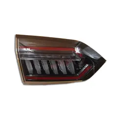 چراغ عقب چپ روی درب صندوق تیگو 8 پرو - فروشگاه آنلاین مولتی یدک