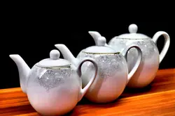 قوری دوناتا توس چینی