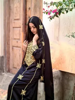 لباس مجلسی مشکی طلایی  ml118