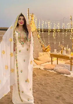 پیراهن حریر مجلسی کارشده با نگین و گلابتون رنگی ml112