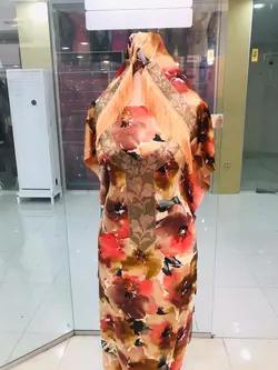 لباس عربی طرح گل مدل ریشه‌دار pn107