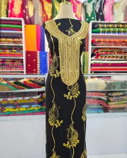 کندوره نواردوزی شده مشکی رنگ با طرح پارچه پولکی ml153