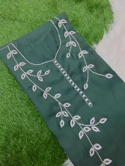 لباس ملیله و کریستال cn101