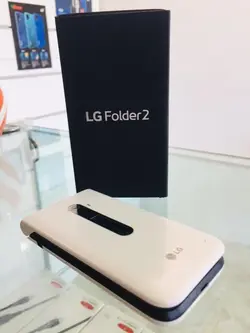 گوشی تاشو ال جی LG Folder 2