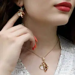 نیم ست زنانه ژوپینگ طرح نگین دار طلایی کد 176