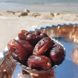 خرما مجول محلی